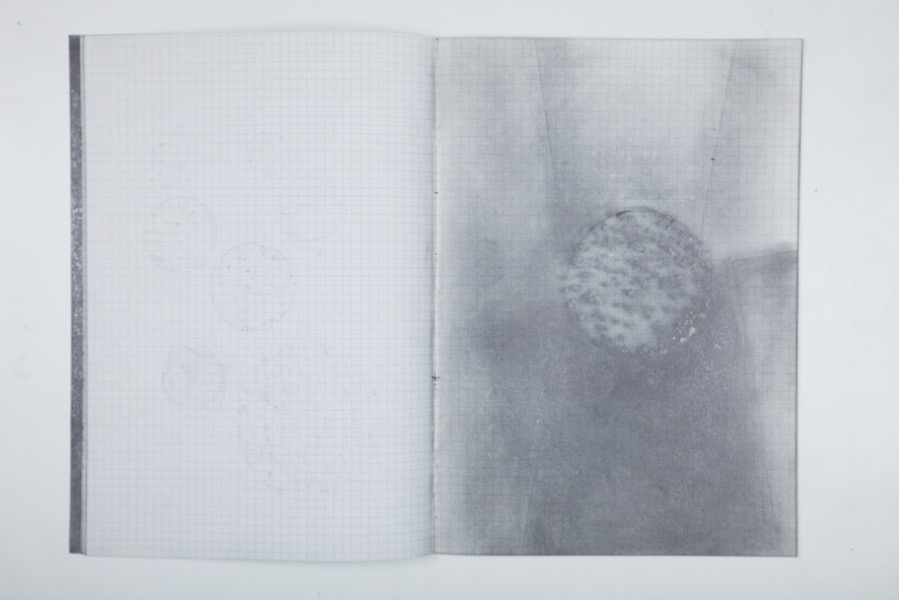 Cahier Bleu - pages 12/13